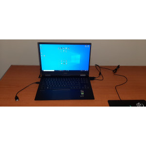 laptop deschis