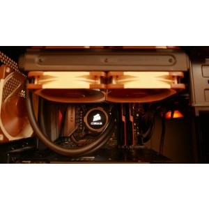 Noctua F12 montate pe radiator Corsair H105