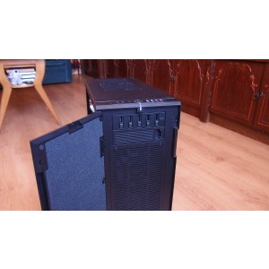 Fan controller NZXT Sentry Mesh