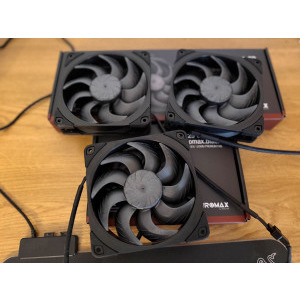 Prezentare NF-A12x25 G2 chromax (fata)