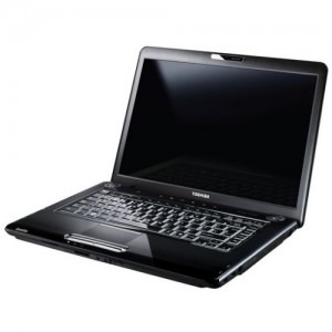 Toshiba Satellite A300D-11V Turion 64 X2 TL-60 2GHz Vista Home Premium