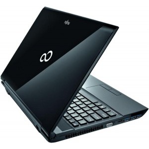 Fujitsu 15.6'' Lifebook AH532 GL, Procesor Intel® Core™ i3-3110M 2.4GHz Ivy Bridge, 4GB, 500GB, GeForce GT 620M 1GB, Black