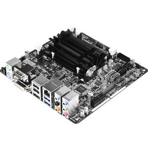 ASRock Q1900DC-ITX