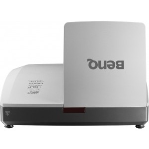 BenQ MH856UST+