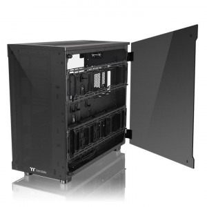 Thermaltake View 91 Tempered Glass RGB Edition