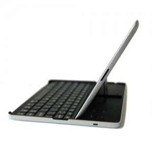 QwertyPad Tastatura Bluetooth QP811 Black pentru iPad generatia a 2-a, iPad generatia a 3-a, iPad generatia a 4-a