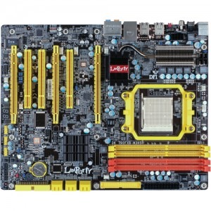 DFI LANParty DK 790FXB-M3H5