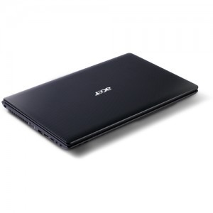 Acer 15.6'' Aspire 5552G-N833G50Mnkk Phenom II Triple-Core N830 2.1GHz Linux Black