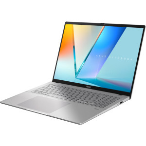 ASUS 16'' Vivobook S16 M3607HA, WUXGA 144Hz, Procesor AMD Ryzen™ 5 220 (16M Cache, up to 4.90 GHz), 16GB DDR5, 1TB SSD, AMD Radeon 740M, No OS, Cool Silver