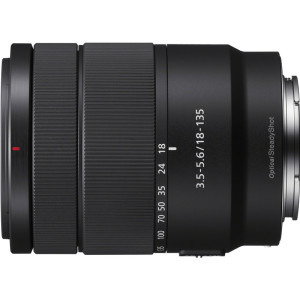 Sony Alpha 6400 Body Black + Obiectiv E 18-135 mm f/3.5-5.6 OSS