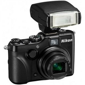 Nikon CoolPix P7100 Black + card 4GB + geanta CS-P06
