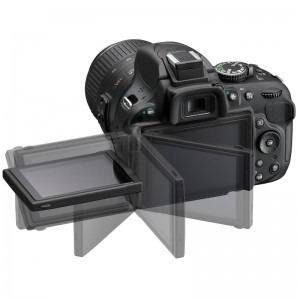 Nikon D5200 negru + obiectiv AF-S DX Nikkor 18-55mm f/3.5-5.6G VR