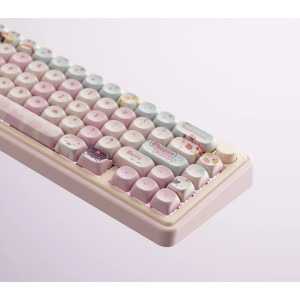 QwertyKey 65 Pro Bliss RGB Pink Liniar Prelubrifiat V2 Switch Mecanica
