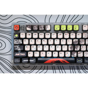QwertyKey 80 Astro RGB Liniar Prelubrifiat V2 Switch Mecanica