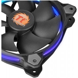 Thermaltake Riing 12 RGB