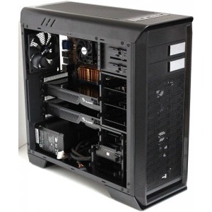 Aerocool AERO-1000 black