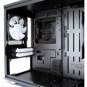 Fractal Design Define Nano S Window
