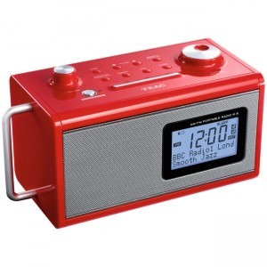 TEAC Portabila FM/AM R-5 Rosu