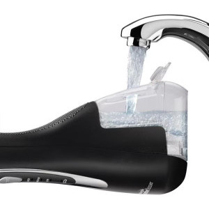 WATERPIK Irigator oral WP-562, portabil, 4 capete curatare, 3 trepte presiune, incarcare magnetica, Negru