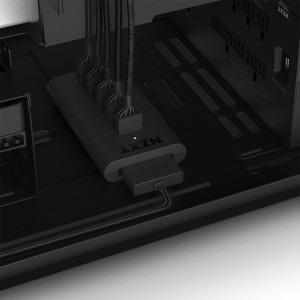 NZXT IUSBH-M3 internal USB-Hub Gen 3, 4x USB 2.0 9-Pin Black