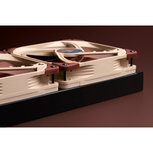 Noctua NA-IS1-14 Sx2 Spacer for 140mm-fan