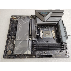 Placa de baza GIGABYTE Z890 EAGLE WIFI7